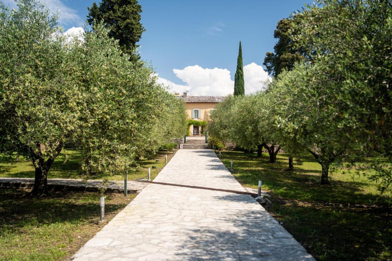 Chateau Les Crostes Lorgues Esterno foto